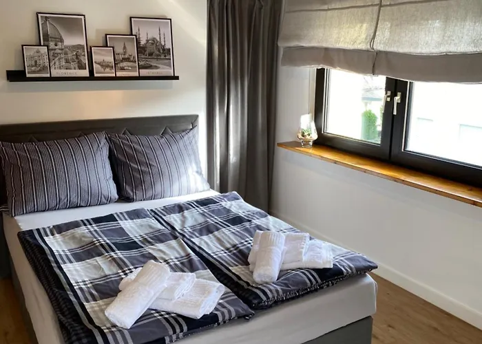 Zentrales Modernes Apartment, Naehe Zoo Und Stadion