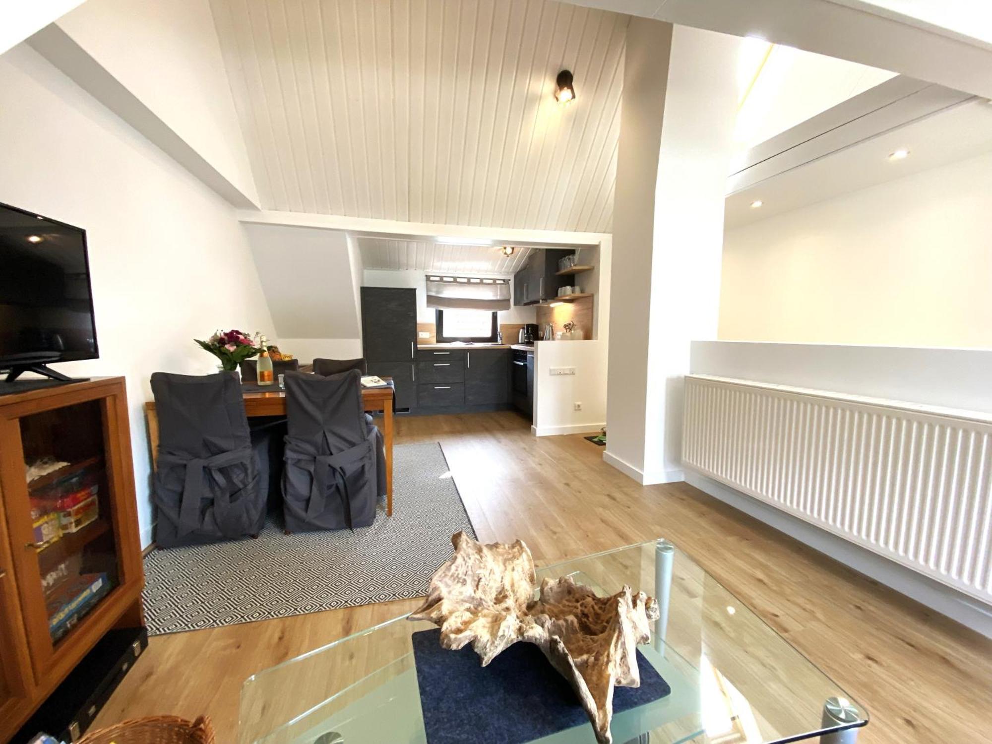 Zentrales Modernes Apartment, Naehe Zoo Und Stadion *