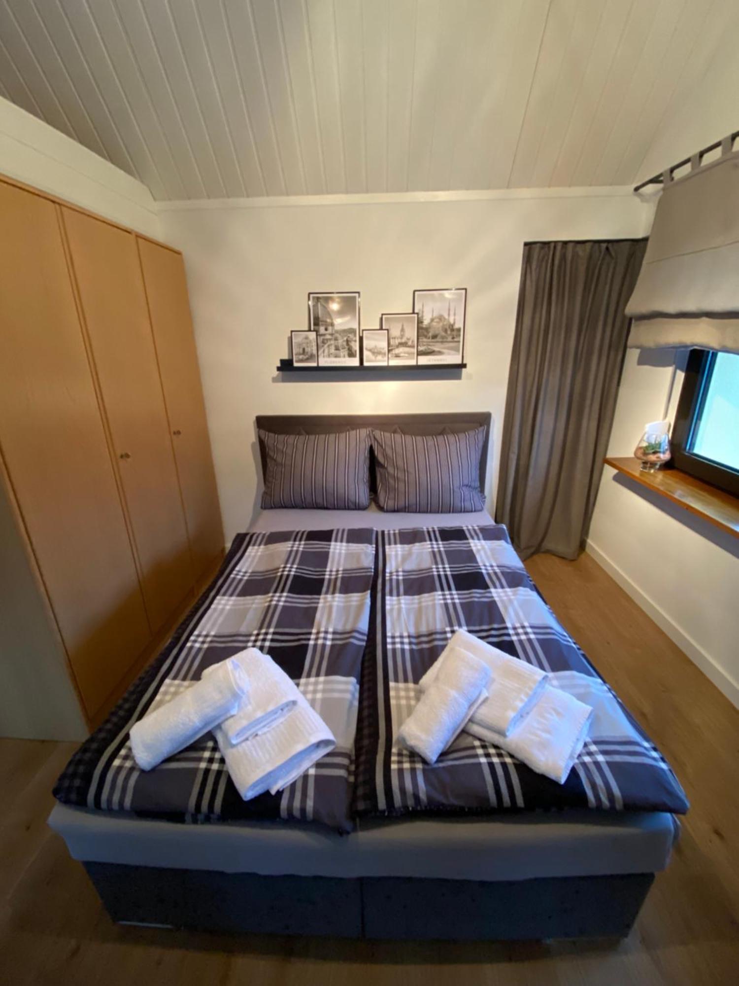 Apartment Zentrales Modernes Apartment, Naehe Zoo Und Stadion Dortmund