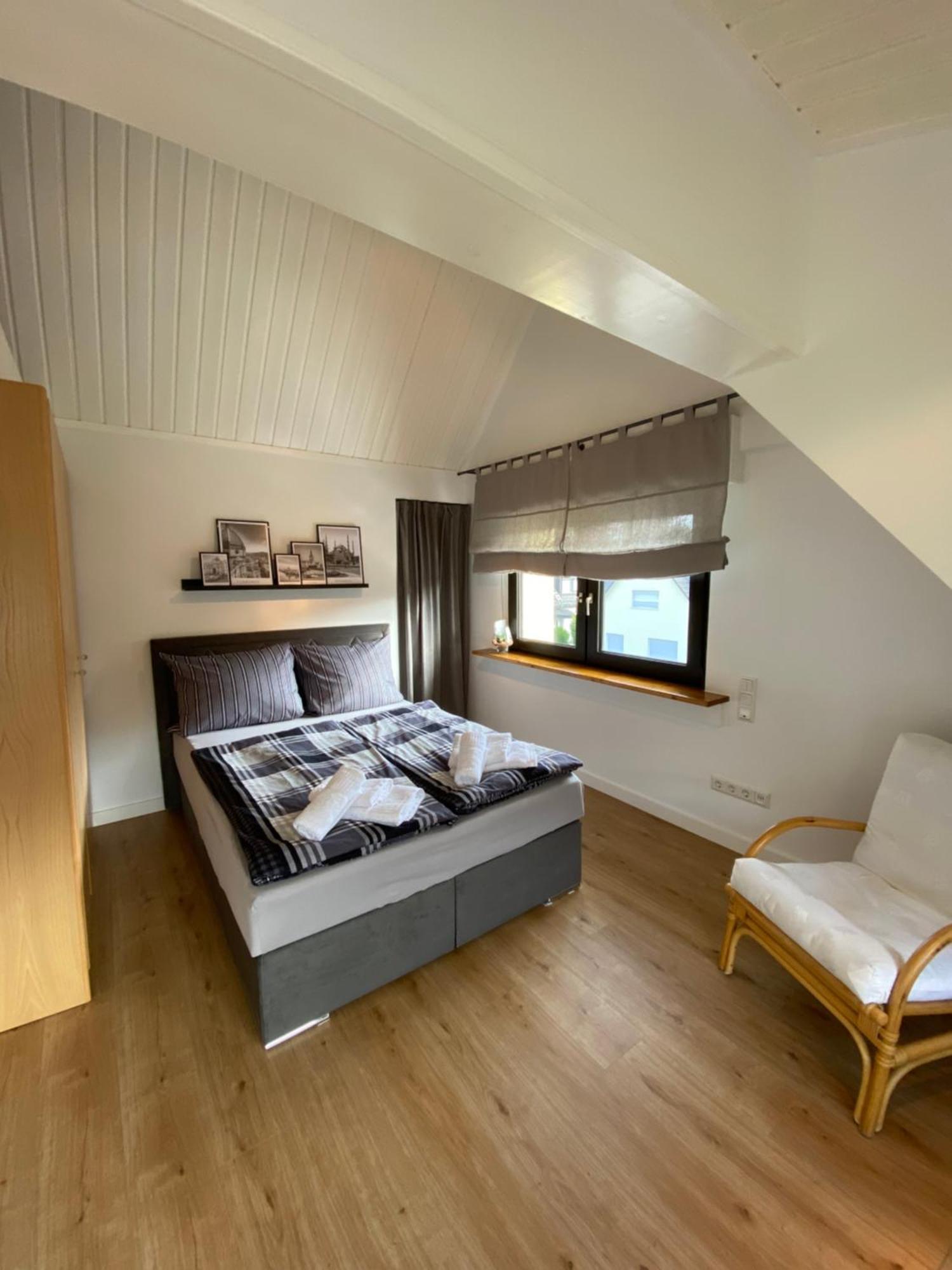 Apartment Zentrales Modernes Apartment, Naehe Zoo Und Stadion
